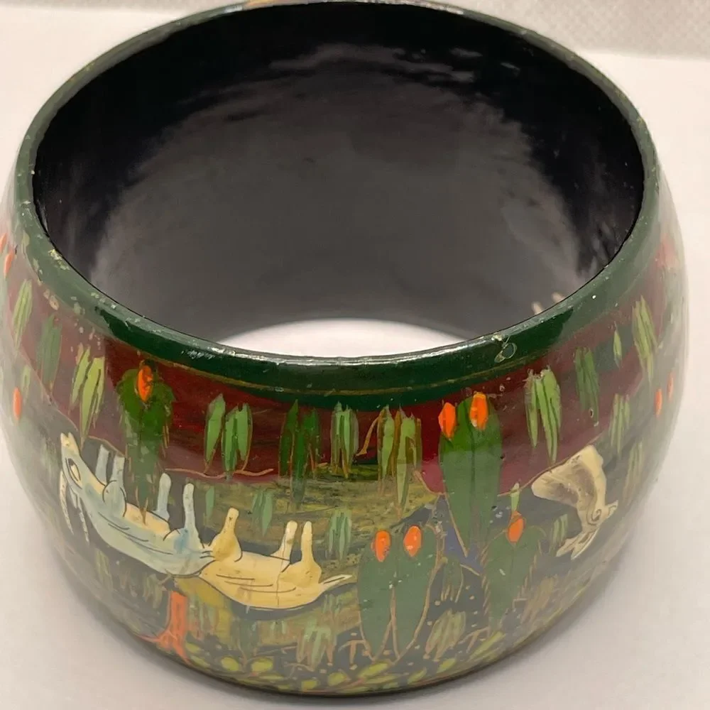Vintage bangle wood hand paint